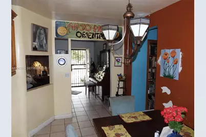 1040 NW 149th St, Miami, FL 33168 - Photo 8