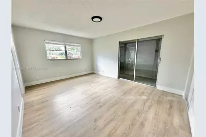 213 N Oakridge  N #213, Deerfield Beach, FL 33442 - Photo 24