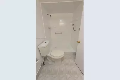 445 NE 195th St #127, Miami, FL 33179 - Photo 12