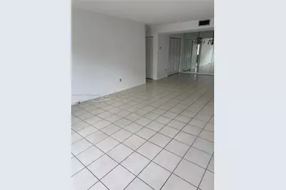 7747 SW 86th St #D-105, Miami, FL 33143 - Photo 2