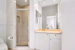 16500 Collins Ave, Sunny Isles Beach, FL 33160 - Photo 16