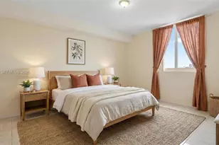 275 NE 18th St, Miami, FL 33132 - Photo 2