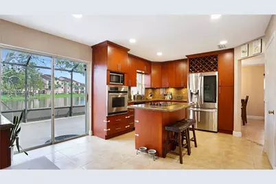 10717 NW 12th Mnr, Plantation, FL 33322 - Photo 16
