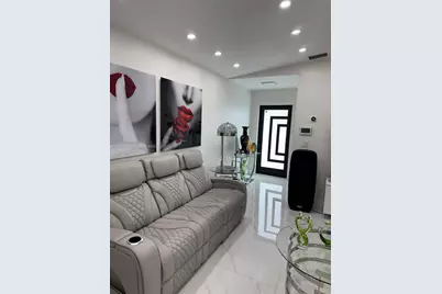 19234 SW 121st Ct, Miami, FL 33177 - Photo 14