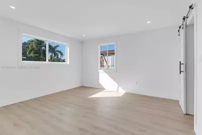 5941 E 6th Ave, Hialeah, FL 33013 - Photo 16