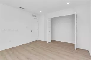 5941 E 6th Ave, Hialeah, FL 33013 - Photo 12