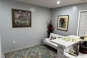 8720 SW 148th Pl, Miami, FL 33193 - Photo 20