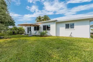 6810 NW 74th Pl, Tamarac, FL 33321 - Photo 24