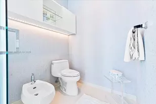 900 Brickell Key Blvd, Miami, FL 33131 - Photo 28