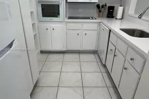 [Address not provided], Hollywood, FL 33019 - Photo 8