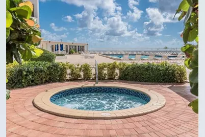 [Address not provided], Hollywood, FL 33019 - Photo 20