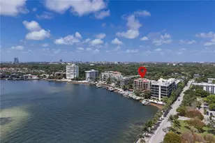 1632 S Bayshore Ct, Miami, FL 33133 - Photo 2