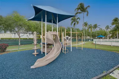 2741 NE 4th St #103, Homestead, FL 33033 - Photo 44