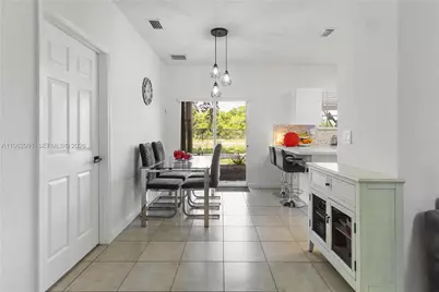 2741 NE 4th St #103, Homestead, FL 33033 - Photo 8