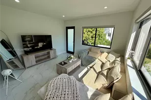 944 Jefferson Ave, Miami Beach, FL 33139 - Photo 4