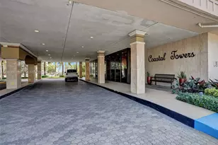 400 Kings Point Dr, Sunny Isles Beach, FL 33160 - Photo 28