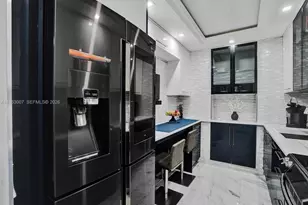 400 Kings Point Dr, Sunny Isles Beach, FL 33160 - Photo 2