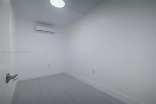 595 NW 139th Terrace, North Miami, FL 33168 - Photo 6