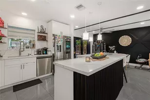 200 SW 69th Terrace, Pembroke Pines, FL 33023 - Photo 10