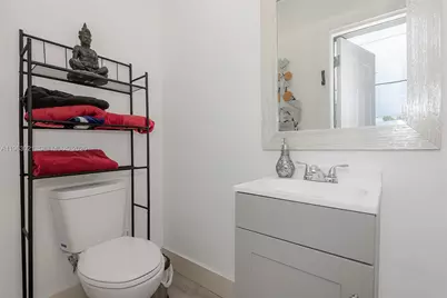 200 SW 69th Ter, Pembroke Pines, FL 33023 - Photo 22