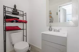 200 SW 69th Terrace, Pembroke Pines, FL 33023 - Photo 22