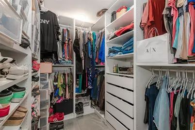 200 SW 69th Ter, Pembroke Pines, FL 33023 - Photo 20