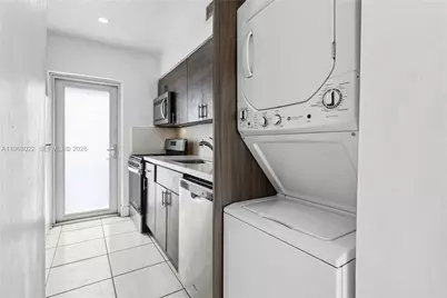 732 82nd St #1, Miami Beach, FL 33141 - Photo 2