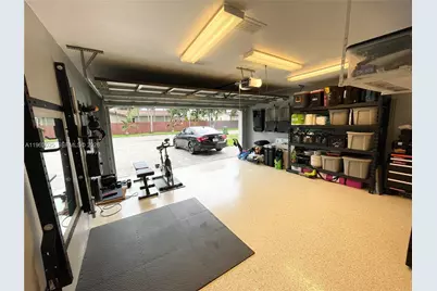 820 NW 91st Ave, Pembroke Pines, FL 33024 - Photo 10