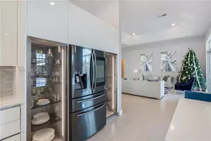 5354 NW 57th Way, Coral Springs, FL 33067 - Photo 18