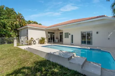 5354 NW 57th Way, Coral Springs, FL 33067 - Photo 6