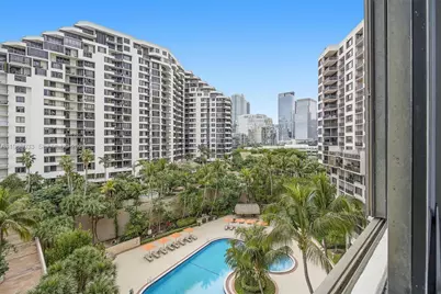 540 Brickell Key Dr #823, Miami, FL 33131 - Photo 2