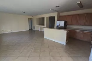 1010 SW Dubuque Ave, Port Saint Lucie, FL 34953 - Photo 8