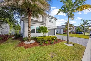 17210 Blue Bayou Dr, Boca Raton, FL 33496 - Photo 4