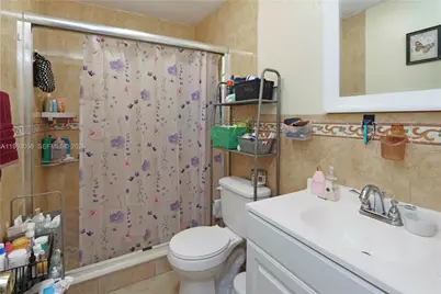 1275 W 35th St #45B, Hialeah, FL 33012 - Photo 18