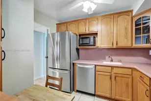 2001 Atlantic Shores Blvd, Hallandale Beach, FL 33009 - Photo 2