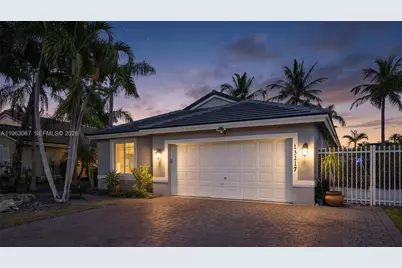 13217 SW 146th St, Miami, FL 33186 - Photo 2