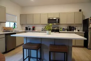385 NW 9th St, Pompano Beach, FL 33060 - Photo 8