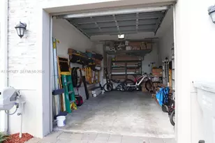 385 NW 9th St, Pompano Beach, FL 33060 - Photo 42