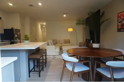 385 NW 9th St #385, Pompano Beach, FL 33060 - Photo 1