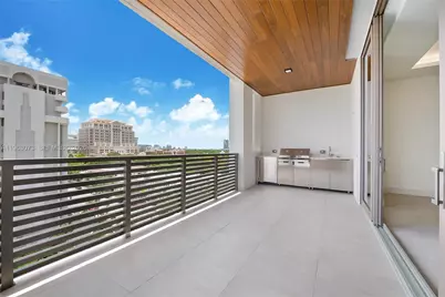 515 Valencia Ave #703, Coral Gables, FL 33134 - Photo 4