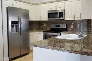 1101 Tupelo Way, Weston, FL 33327 - Photo 6