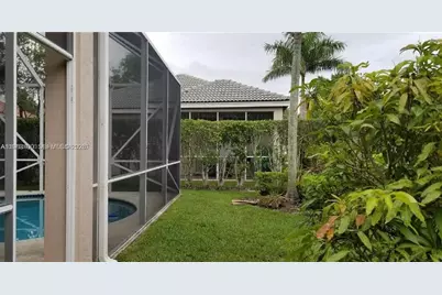 1101 Tupelo Way, Weston, FL 33327 - Photo 18