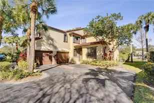 1025 NW 105th Way, Plantation, FL 33322 - Photo 4