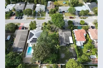 52 NE 117th St, Miami, FL 33161 - Photo 2