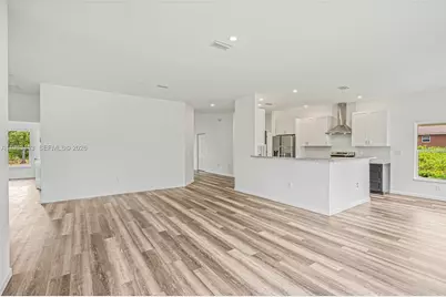 8001 Leonardo, Sebring, FL 33872 - Photo 4