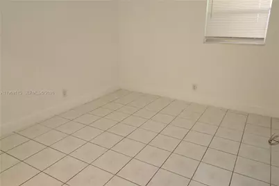 1341 NE 5th Ter #1, Fort Lauderdale, FL 33304 - Photo 10
