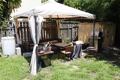 1341 NE 5th Ter #1, Fort Lauderdale, FL 33304 - Photo 8