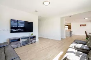 11712 SW 235th St, Homestead, FL 33032 - Photo 12