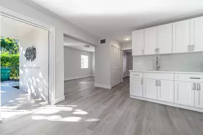 1631 SW 21st St, Miami, FL 33145 - Photo 36