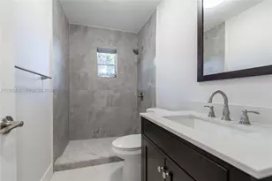 1631 SW 21st St, Miami, FL 33145 - Photo 22